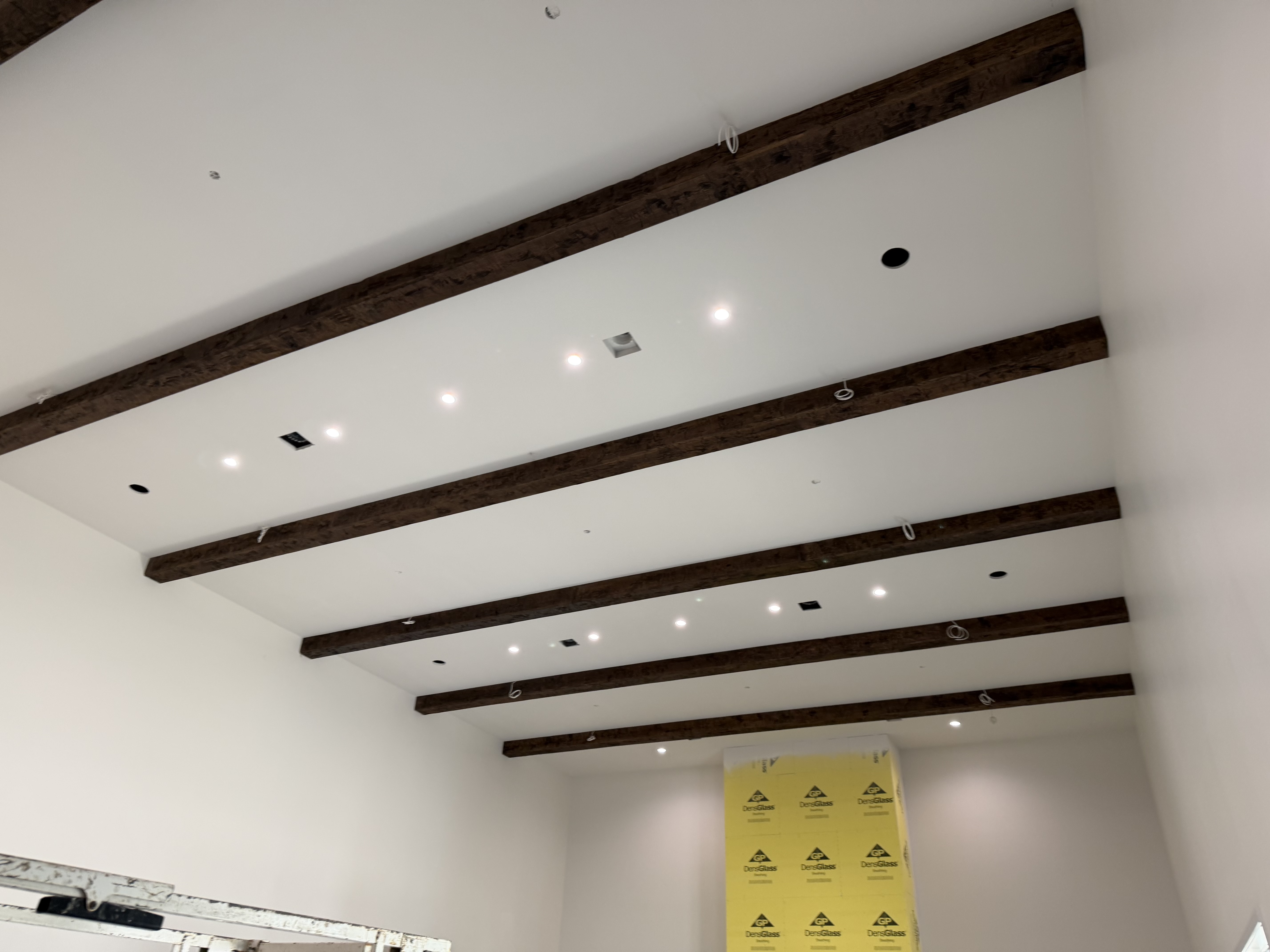 Beautiful Florida home with fresh exterior paint on the Treasure Coast